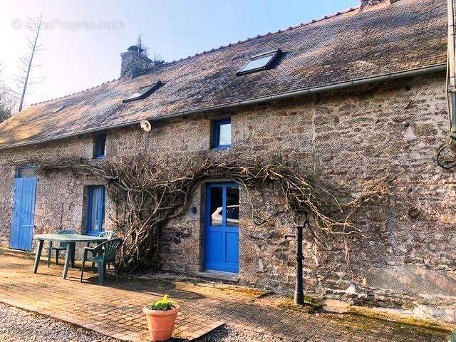 Maison à LE CROISTY