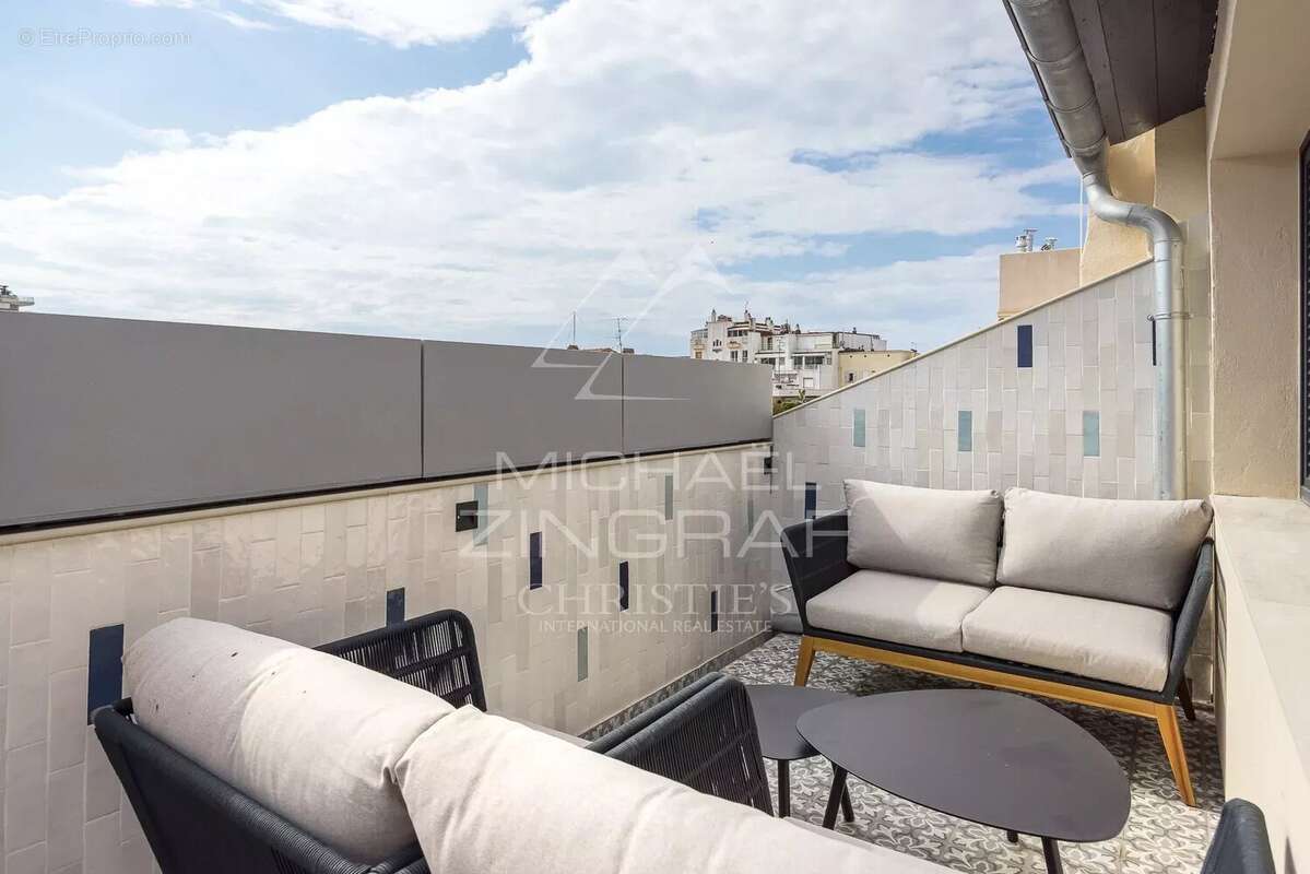 Appartement à CANNES