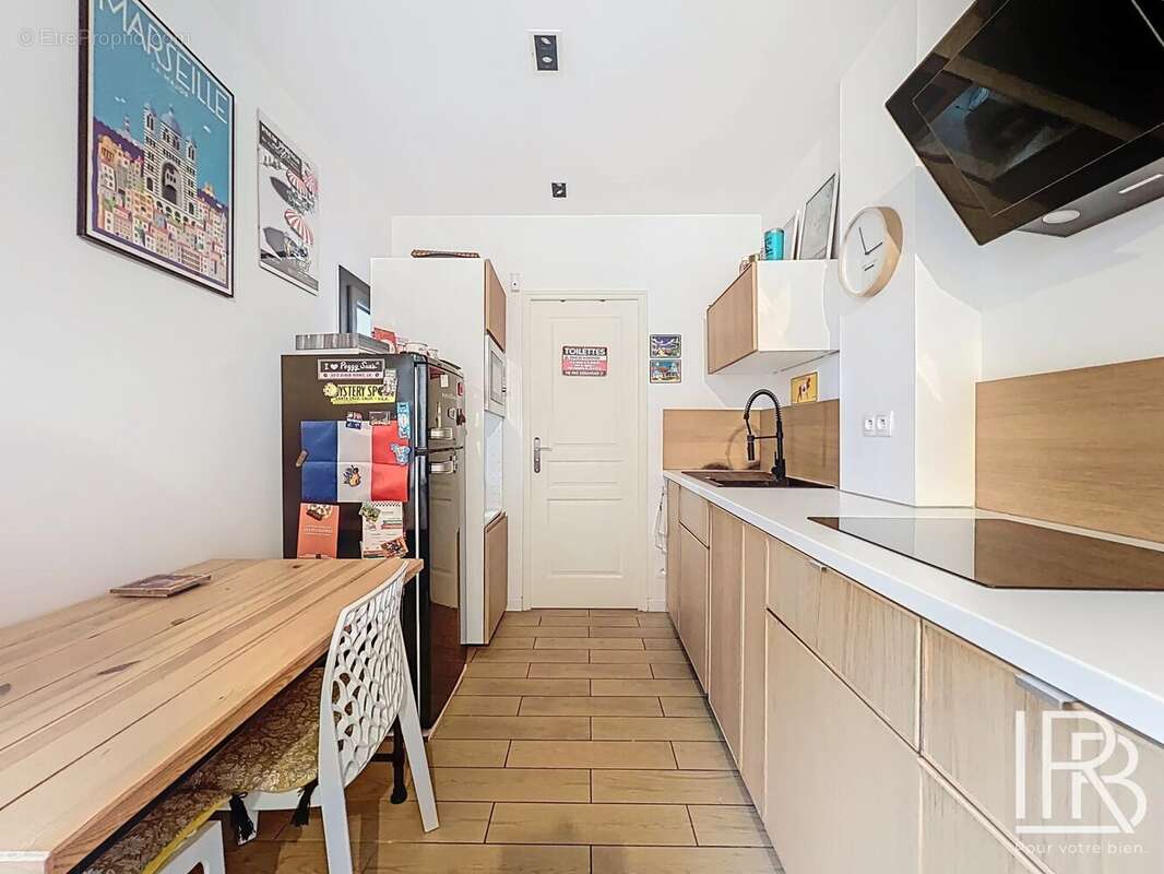 Appartement à MARSEILLE-7E