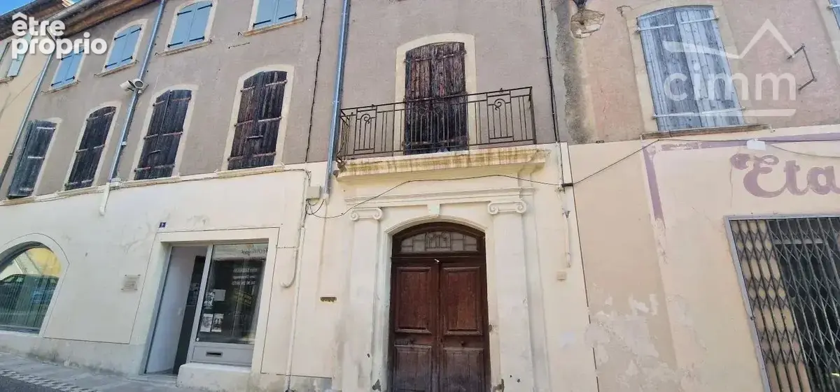 Appartement à VALREAS