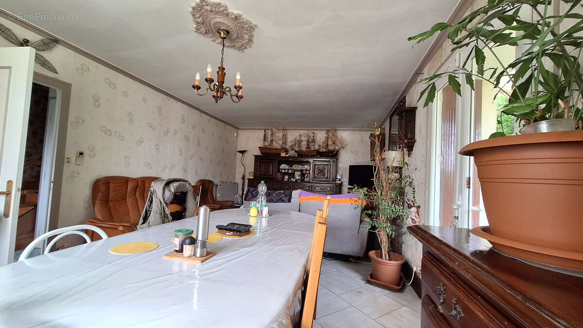Maison en pierres - proche centre la rochefoucauld - photo 4