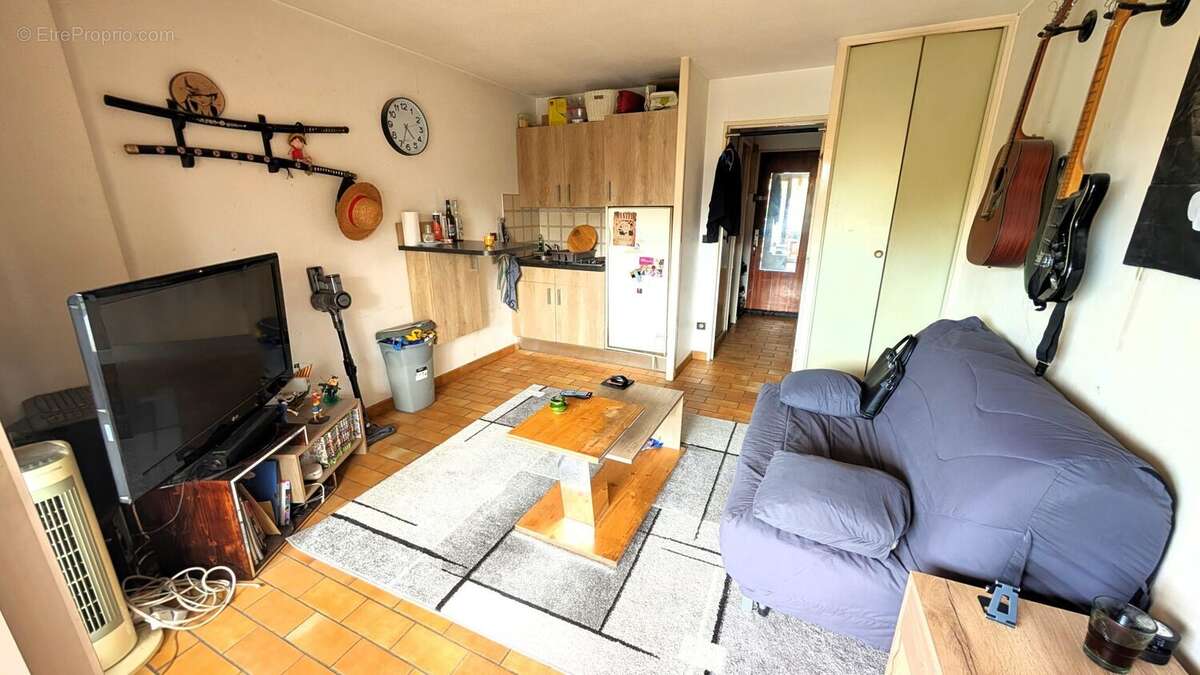 Kitchenette équipée - Appartement à ANTIBES