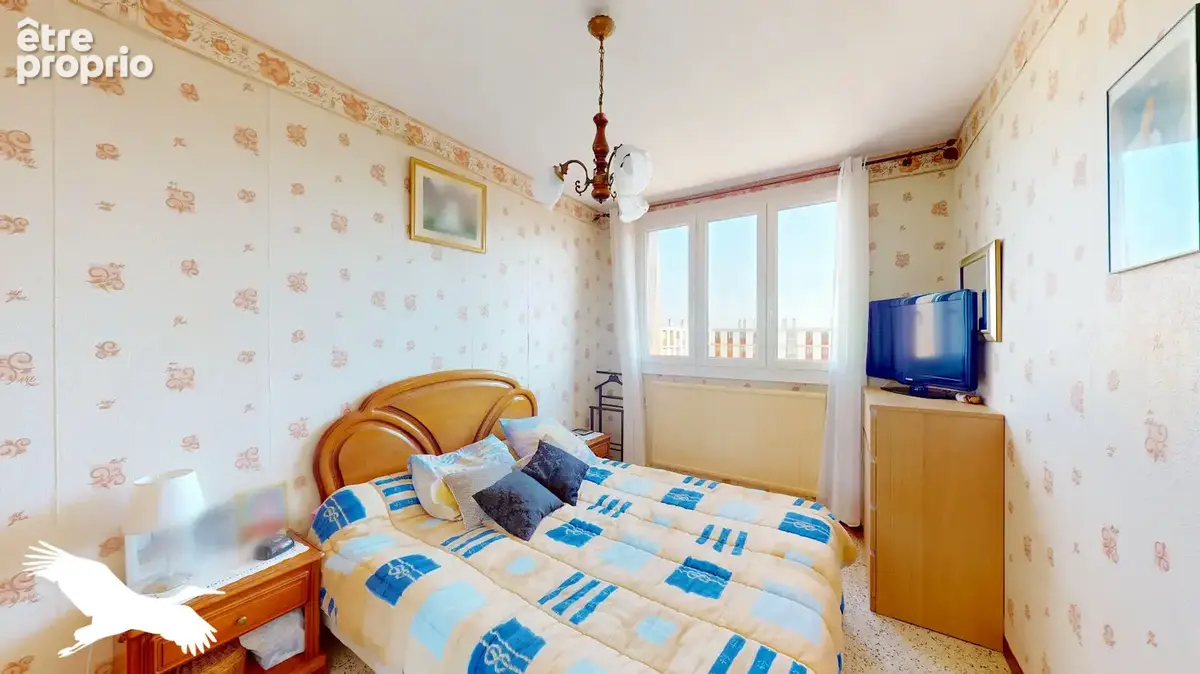 A VENDRE - Marseille 13013, Château Gombert / St Mitre - Appartement 4 pièces de 82m² avec terrasse et cave - Dernier étage - photo 8