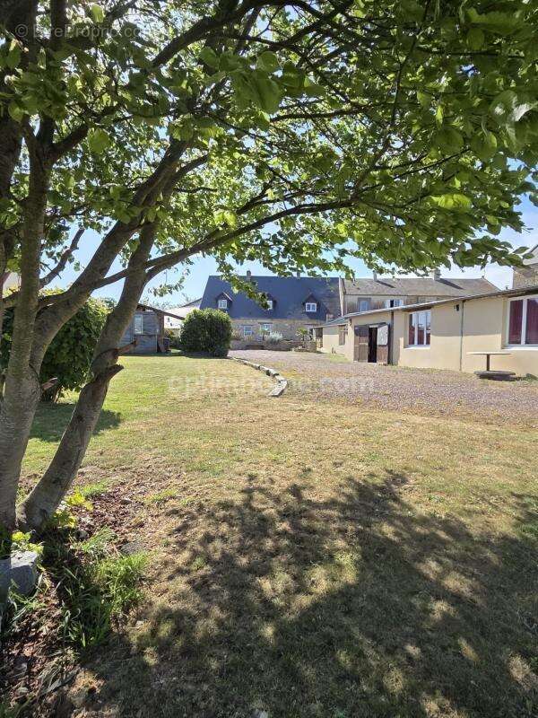 EXCLUSIVITE Magnifique Longère en pierre de 222 m² - avec dépendances - VAL D'ARRY (14210) - photo 30