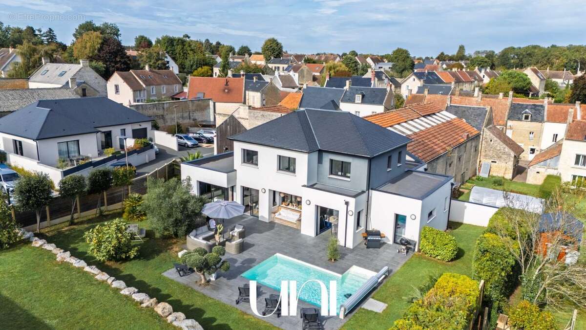 Maison à DOUVRES-LA-DELIVRANDE