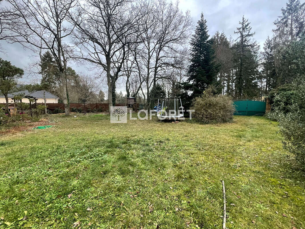 Maison à MOUSSEAUX-SUR-SEINE