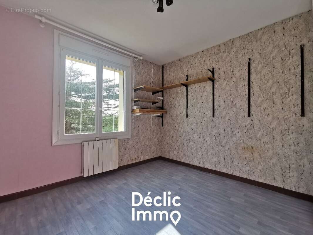 Maison à XANTON-CHASSENON