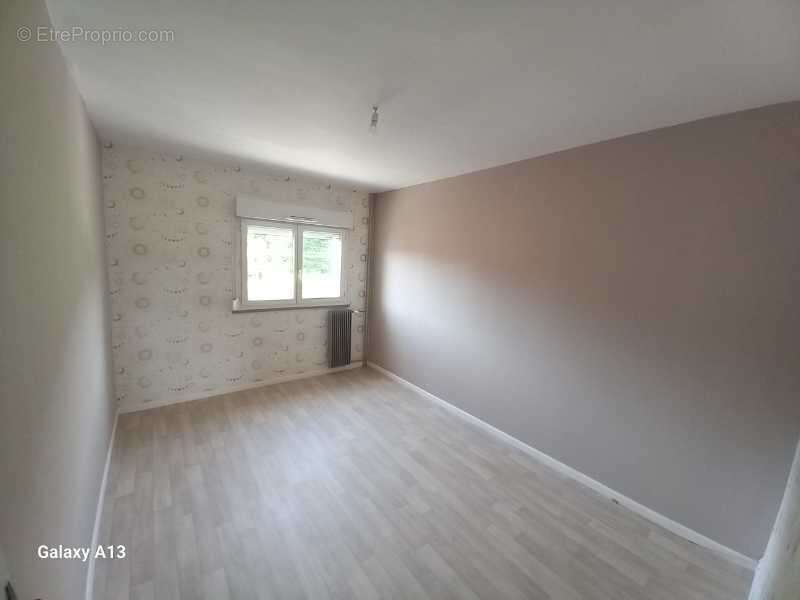 Appartement 65 m² à Delle  - photo 2