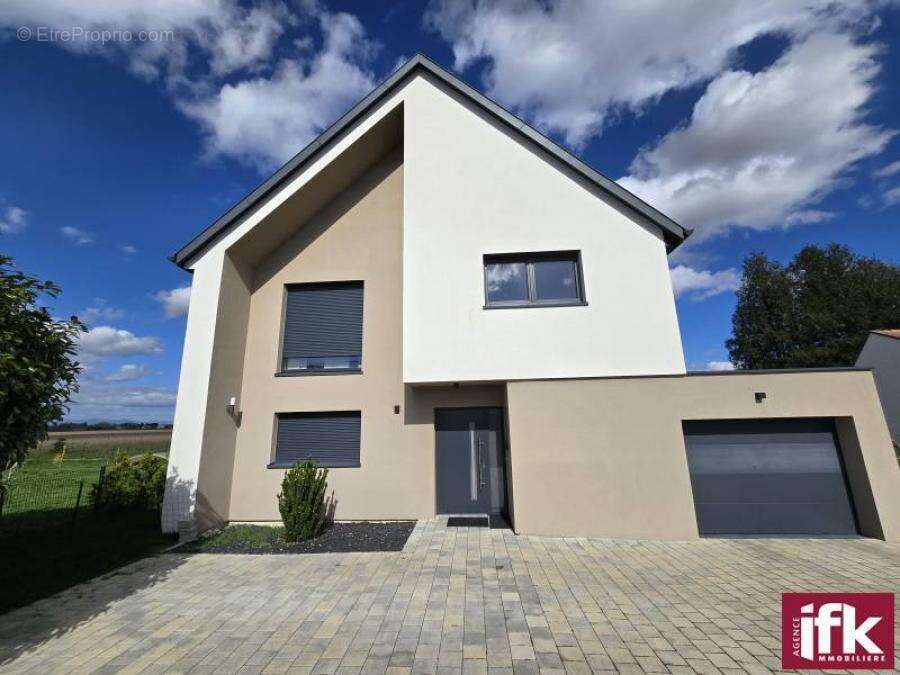 Maison à URSCHENHEIM