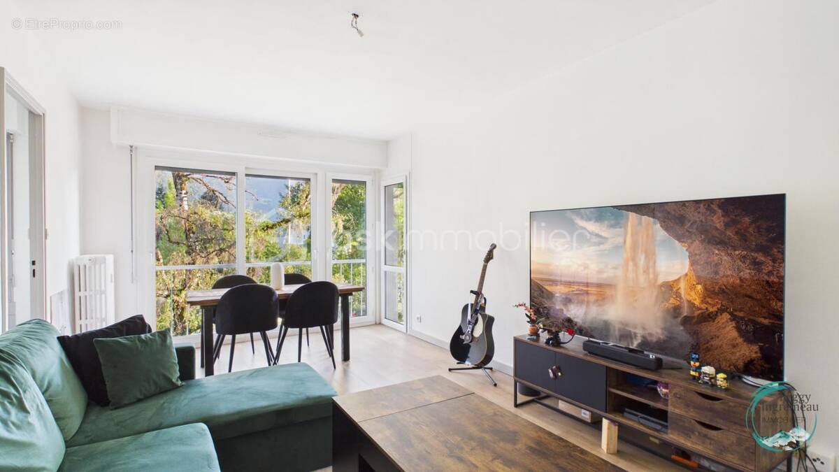 Appartement à CLUSES