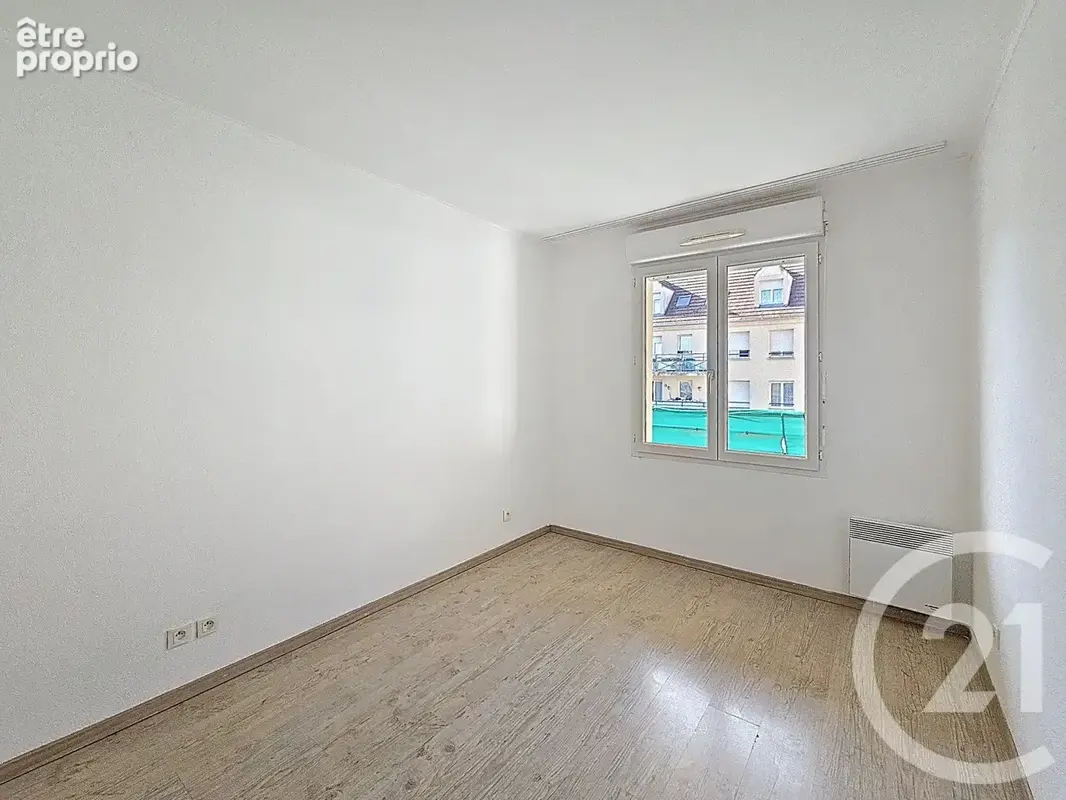 Appartement 3 pièces 75 m² à vendre à Lieusaint (77127) - photo 7