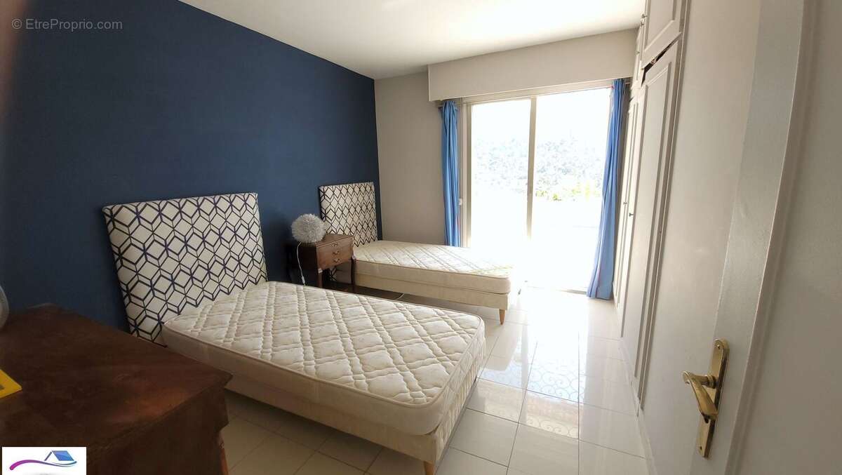 Appartement à MANDELIEU-LA-NAPOULE