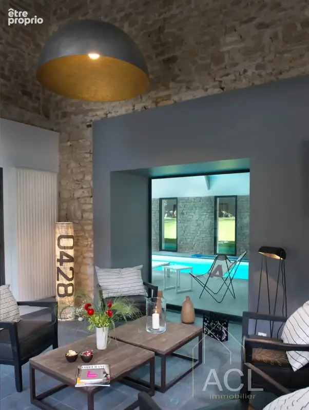 Maison en pierre rénovée avec espace bien-être et terrain constructible - photo 7