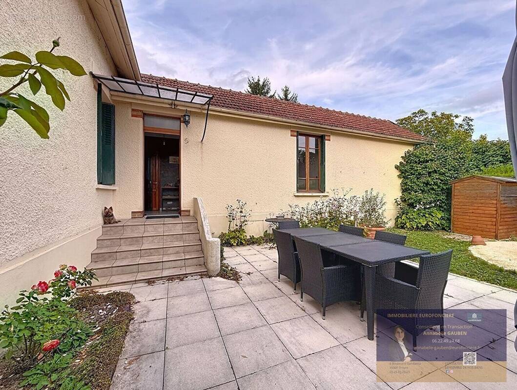 Maison à CRENEY-PRES-TROYES