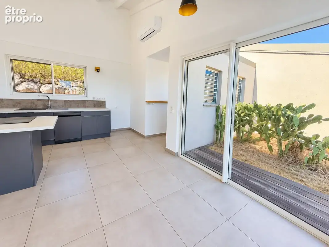 Villa  3 chambres contemporaine avec vue mer et piscine   Un véritable coup de cœur ! - photo 4