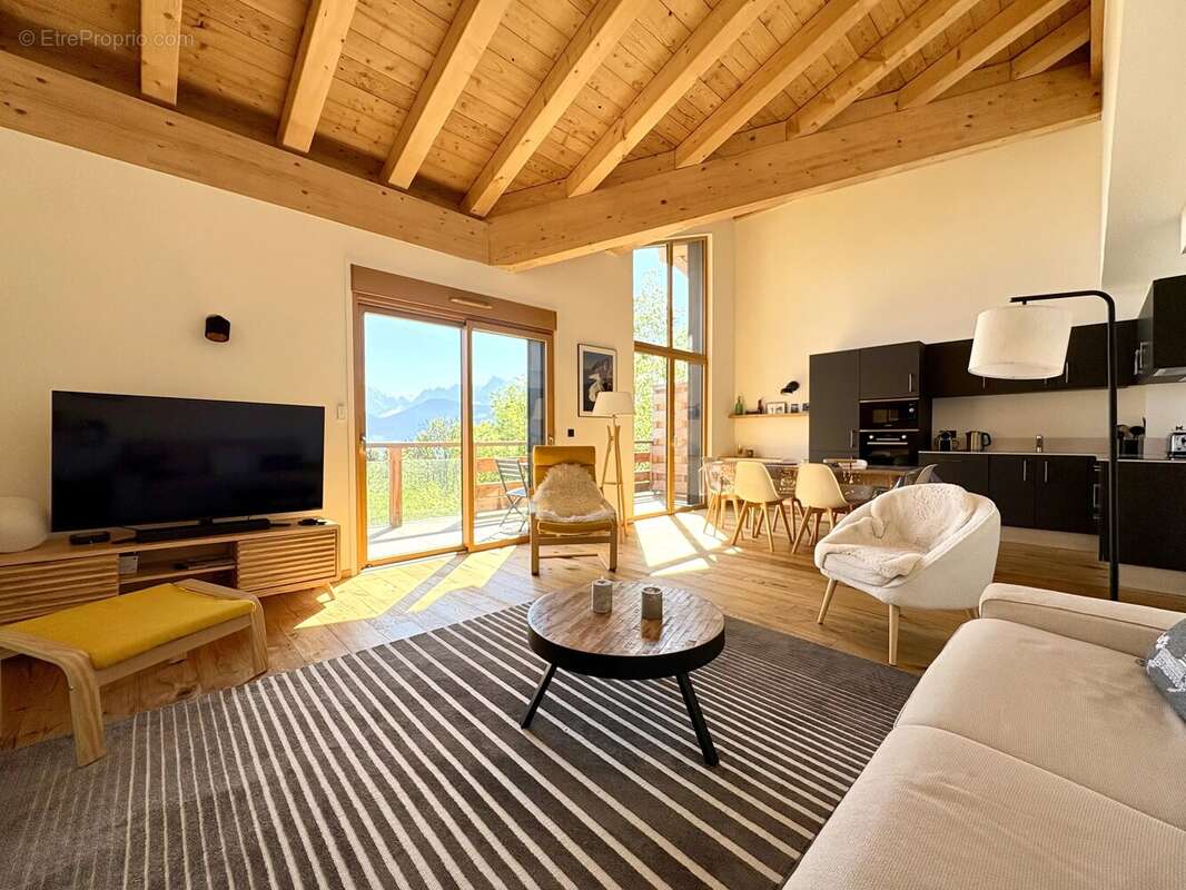 Appartement à COMBLOUX
