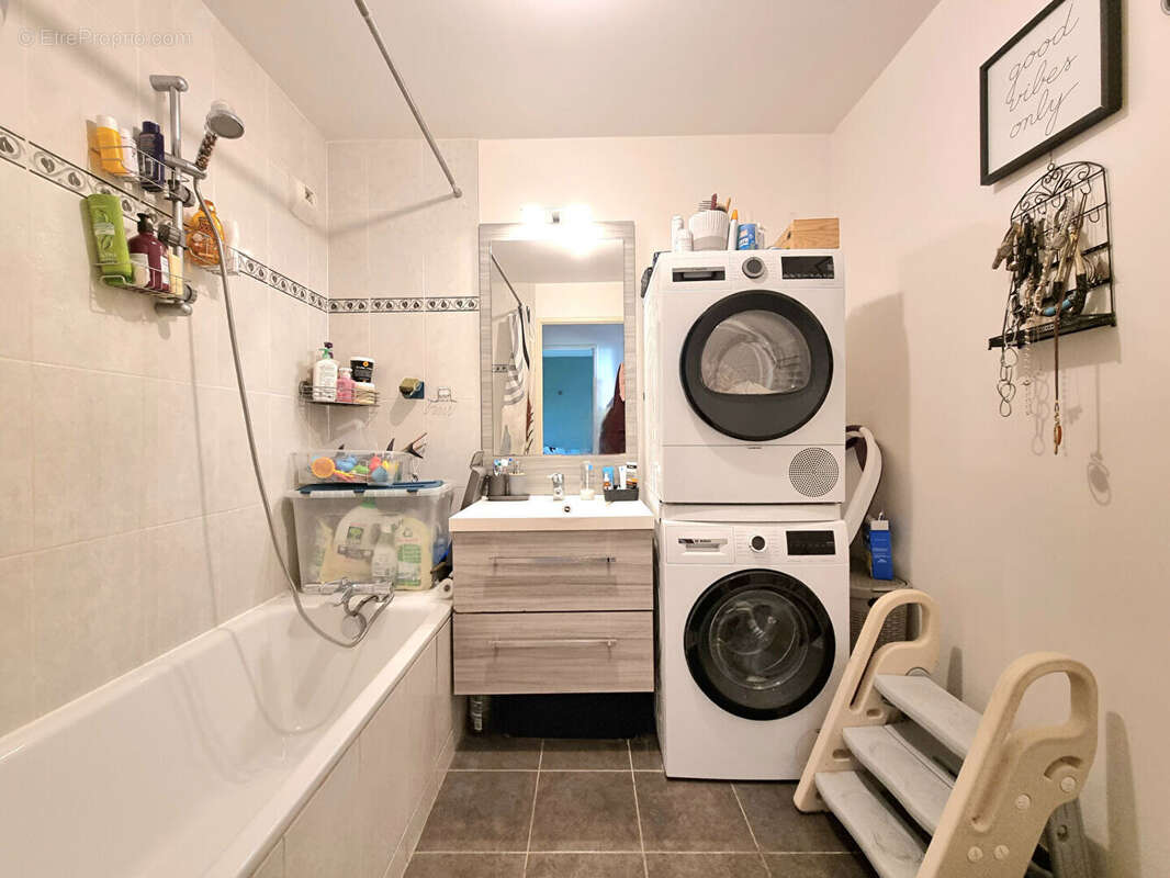 Appartement à LE PERREUX-SUR-MARNE