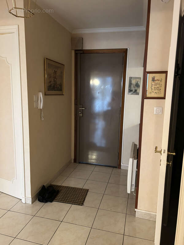 Appartement à MARSEILLE-8E