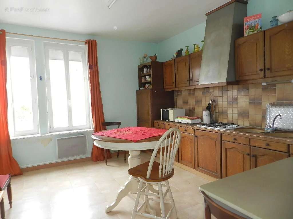 Appartement à SAINT-PIERRE-SUR-DIVES