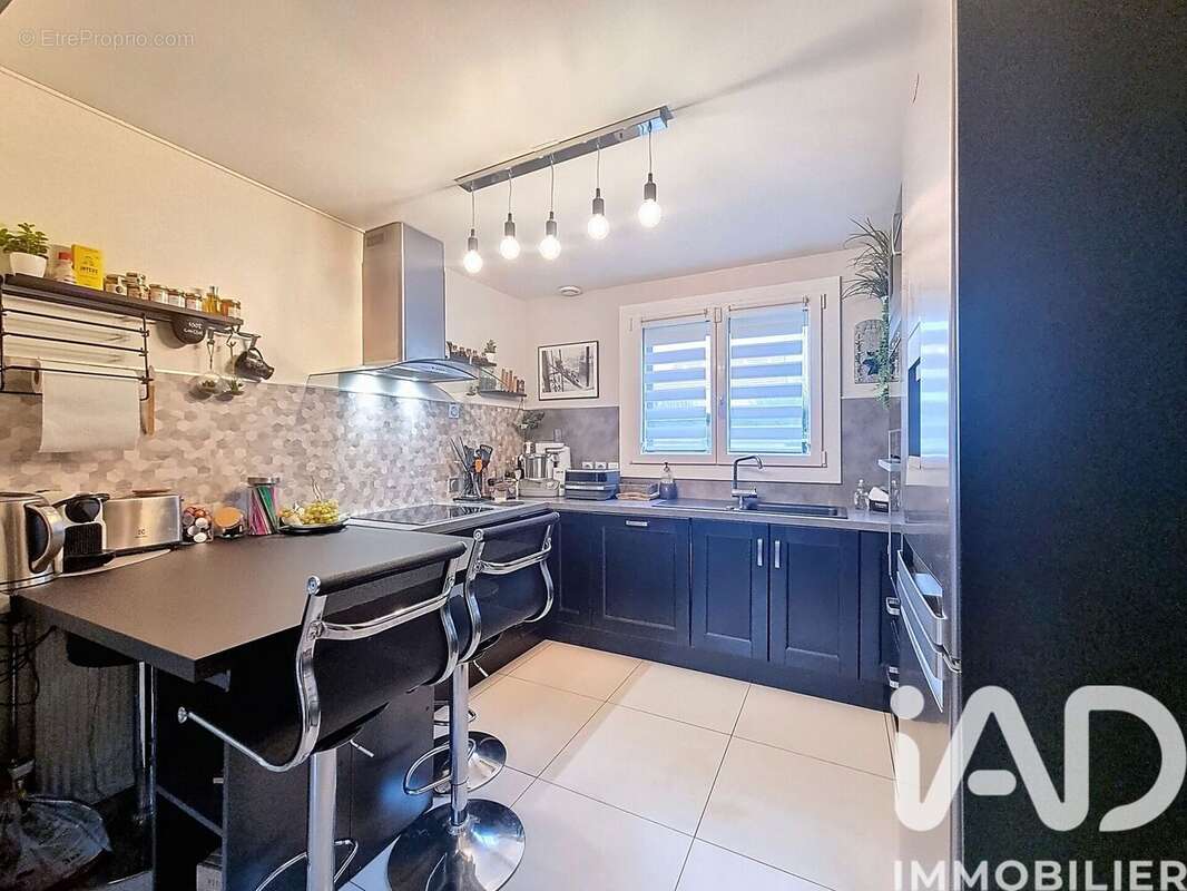 Photo 7 - Maison à BAILLY-ROMAINVILLIERS