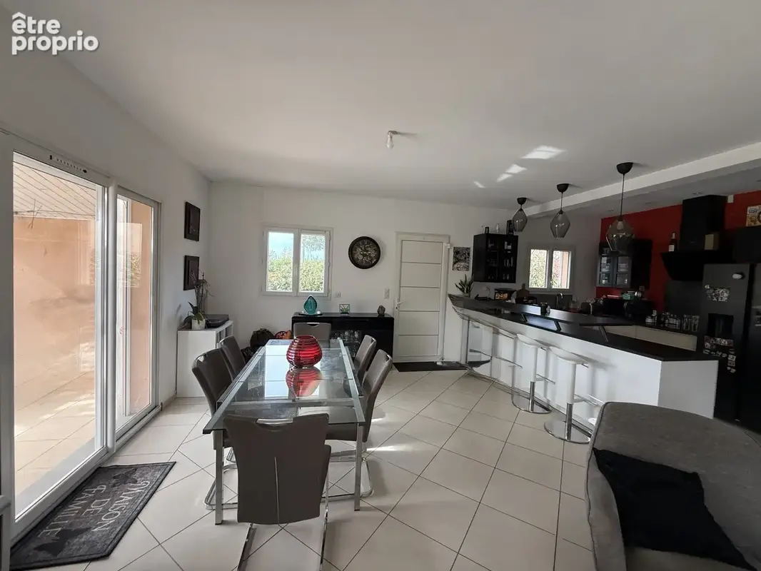 Propriete villa avec piscine + 4 locaux - photo 7