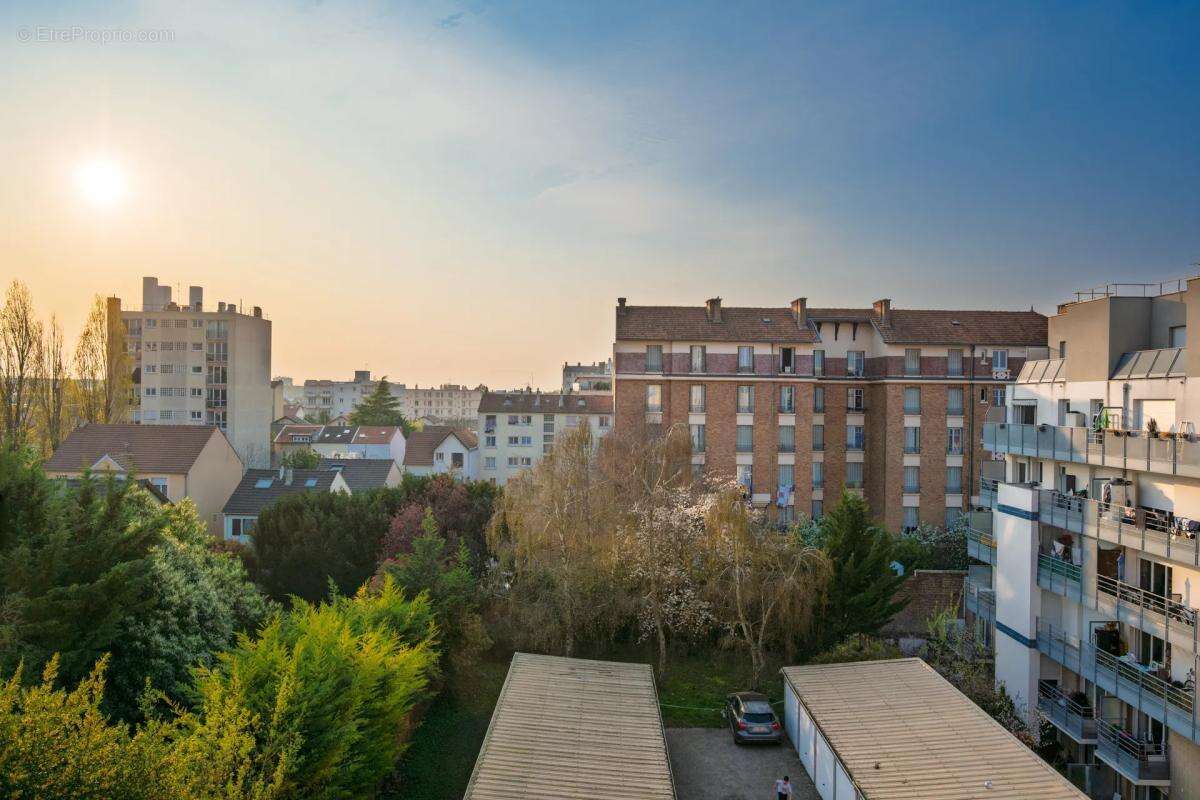 Appartement à BONDY