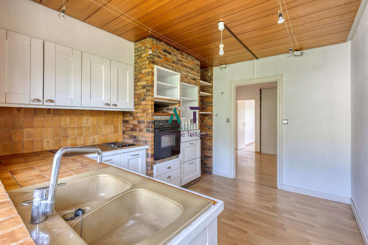 Appartement à MEYLAN