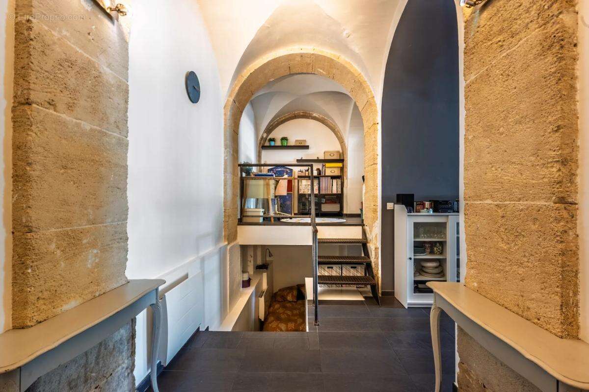 Appartement à VERSAILLES