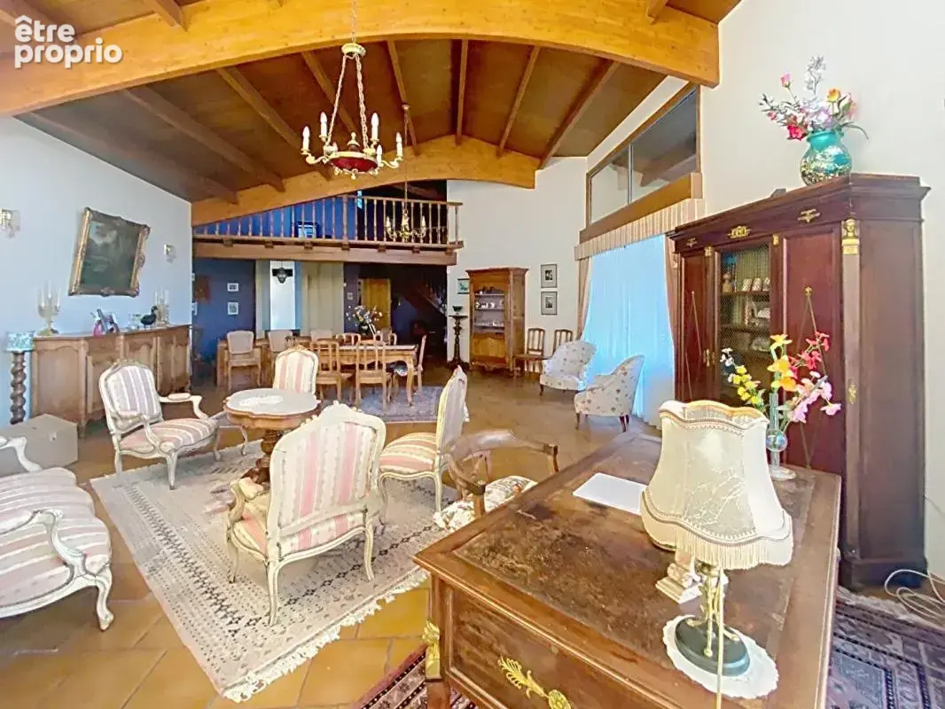 EXCLUSIVITE Maison de  5 pièces  avec dépendance/ local d'activité  de  3 pièces de 55 m2 - photo 4
