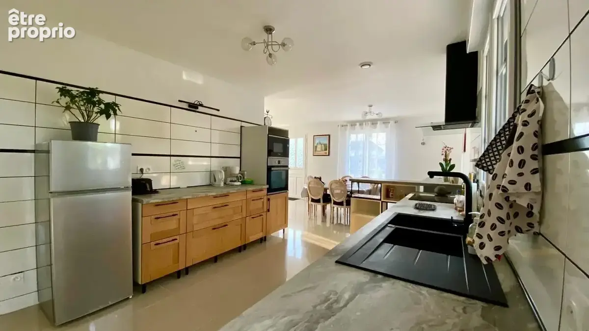 Maison traditionnelle plain pied noyer sur cher (41) - photo 4