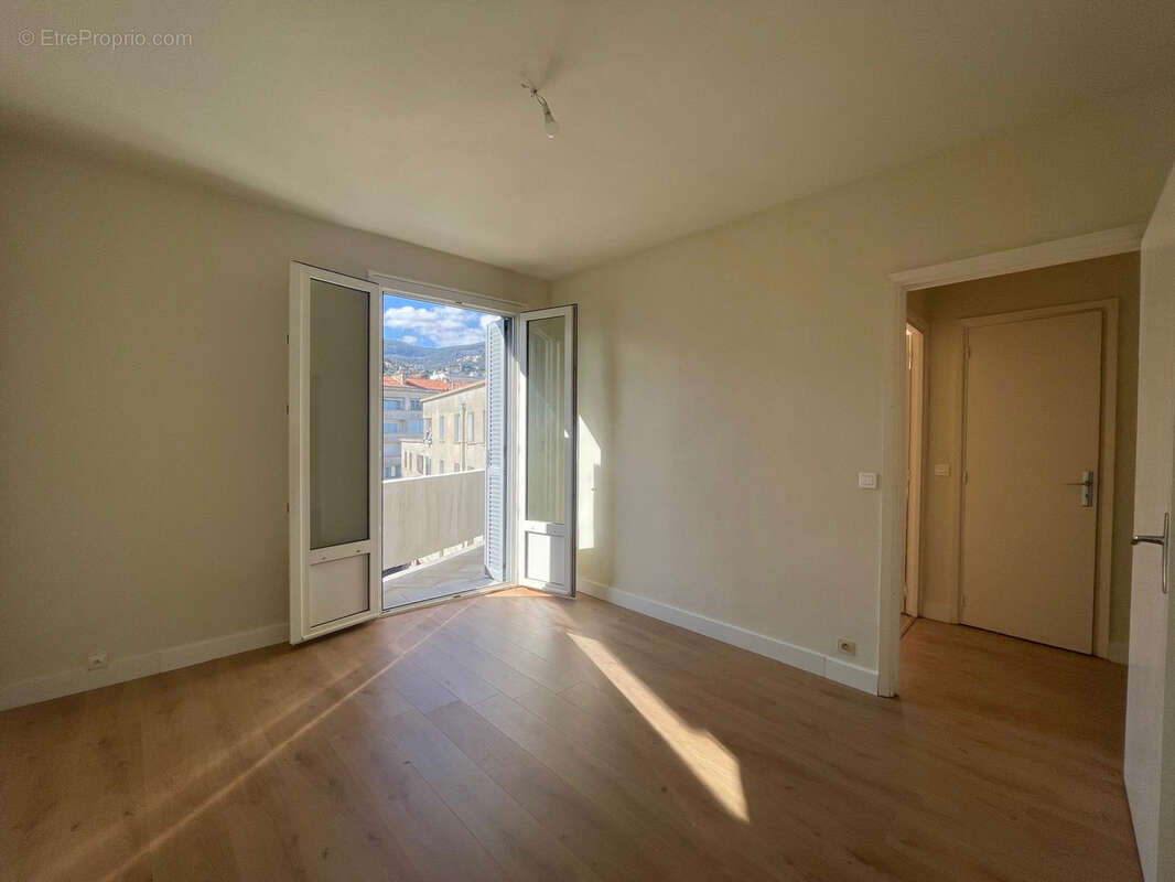 Appartement à SAN-MARTINO-DI-LOTA
