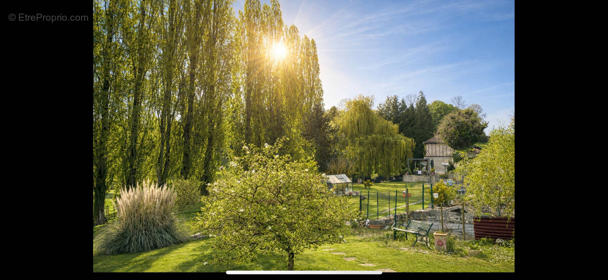 Maison à BEAUFOUR-DRUVAL