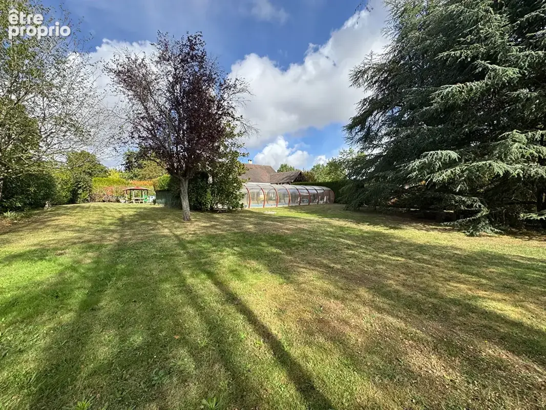 Jolie maison  traditionnelle avec grande dépendance et  piscine chauffée proche Forêt Orgerus - photo 8