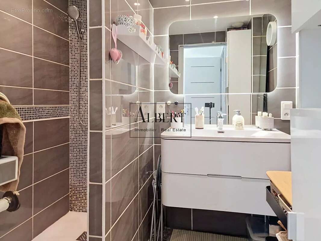 Cannes Stanislas – Élégant appartement toit-terrasse avec vue mer - photo 10