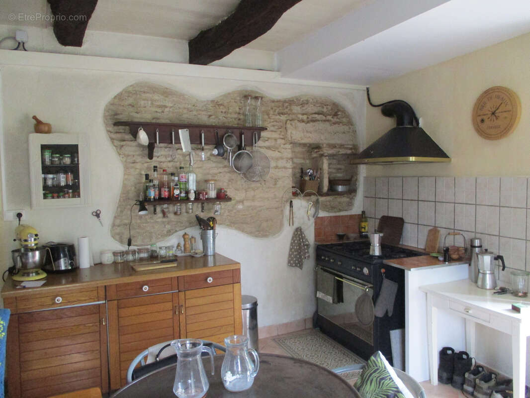Maison à ROM