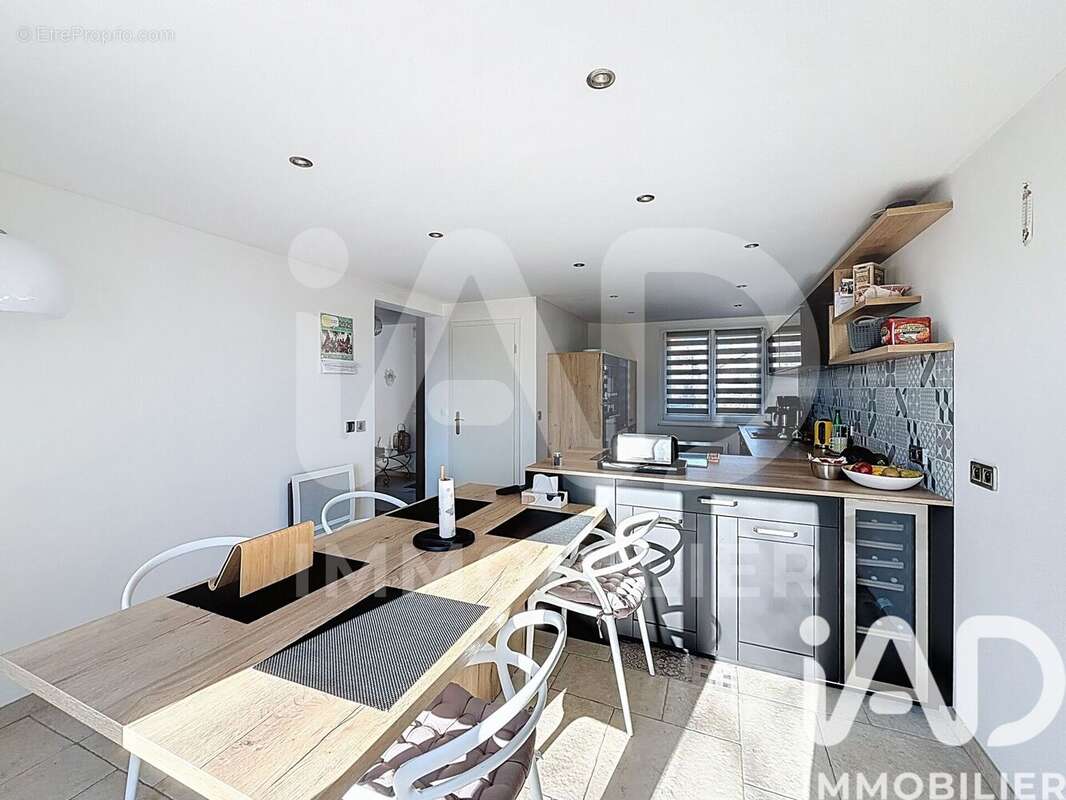 Photo 8 - Maison à VAL-DE-BRIDE