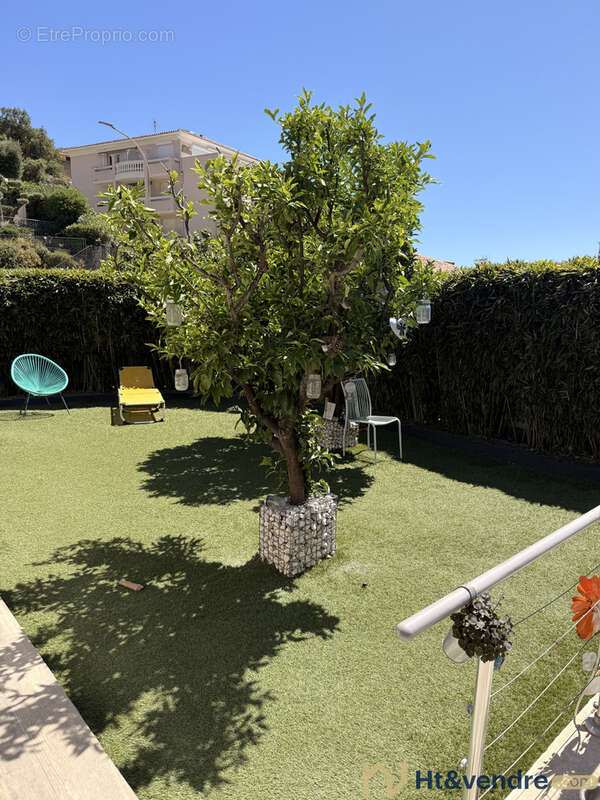 Maison à BORMES-LES-MIMOSAS