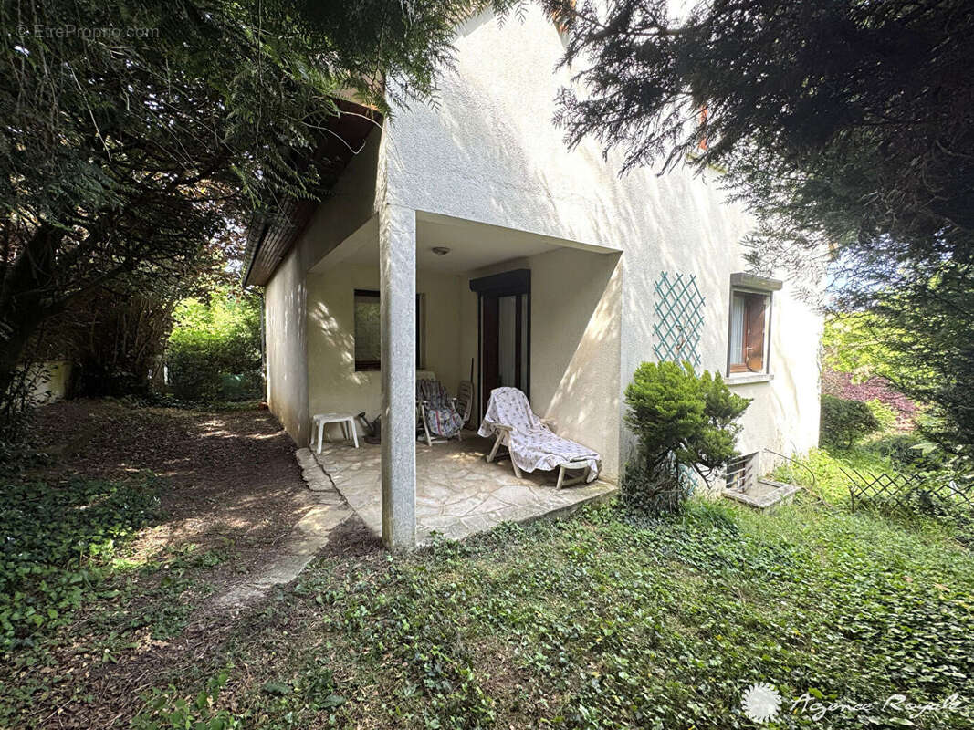 Maison à MARLY-LE-ROI
