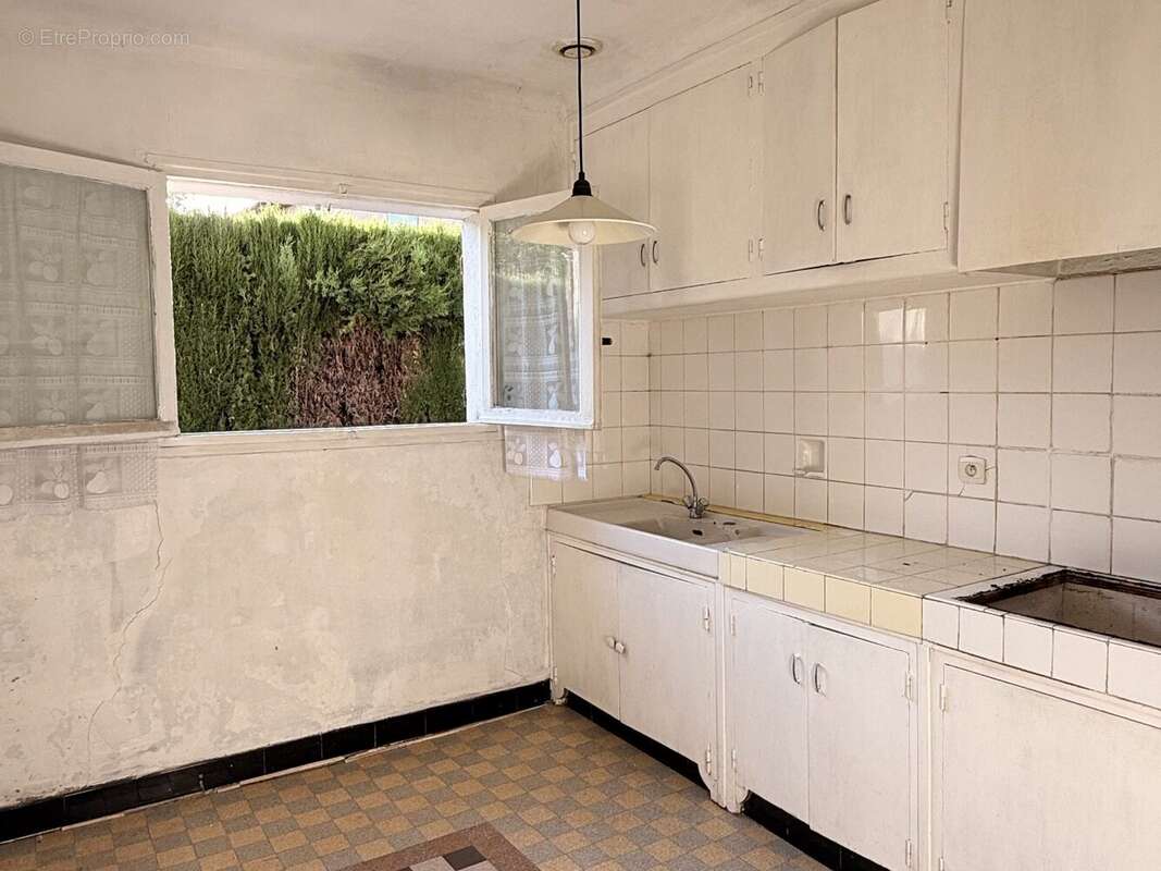 Maison 4 pièces 73 m² à vendre à Trets (13530) - photo 4