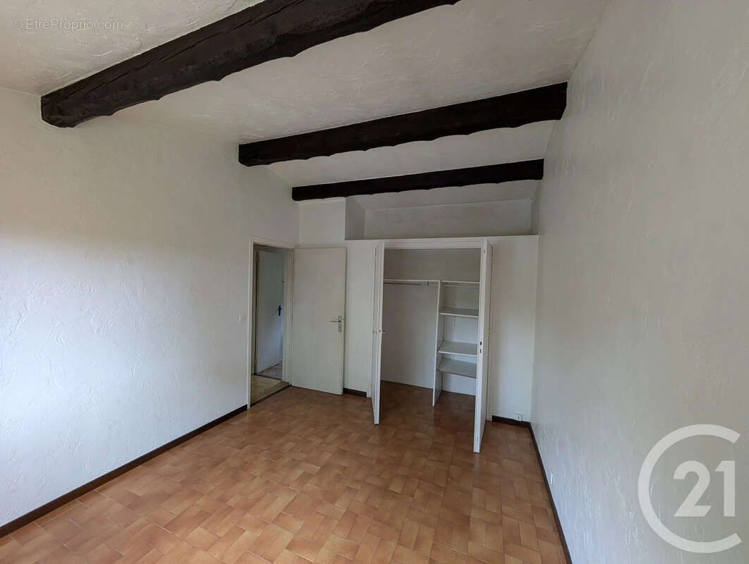 Maison à ROQUEFORT-LES-PINS