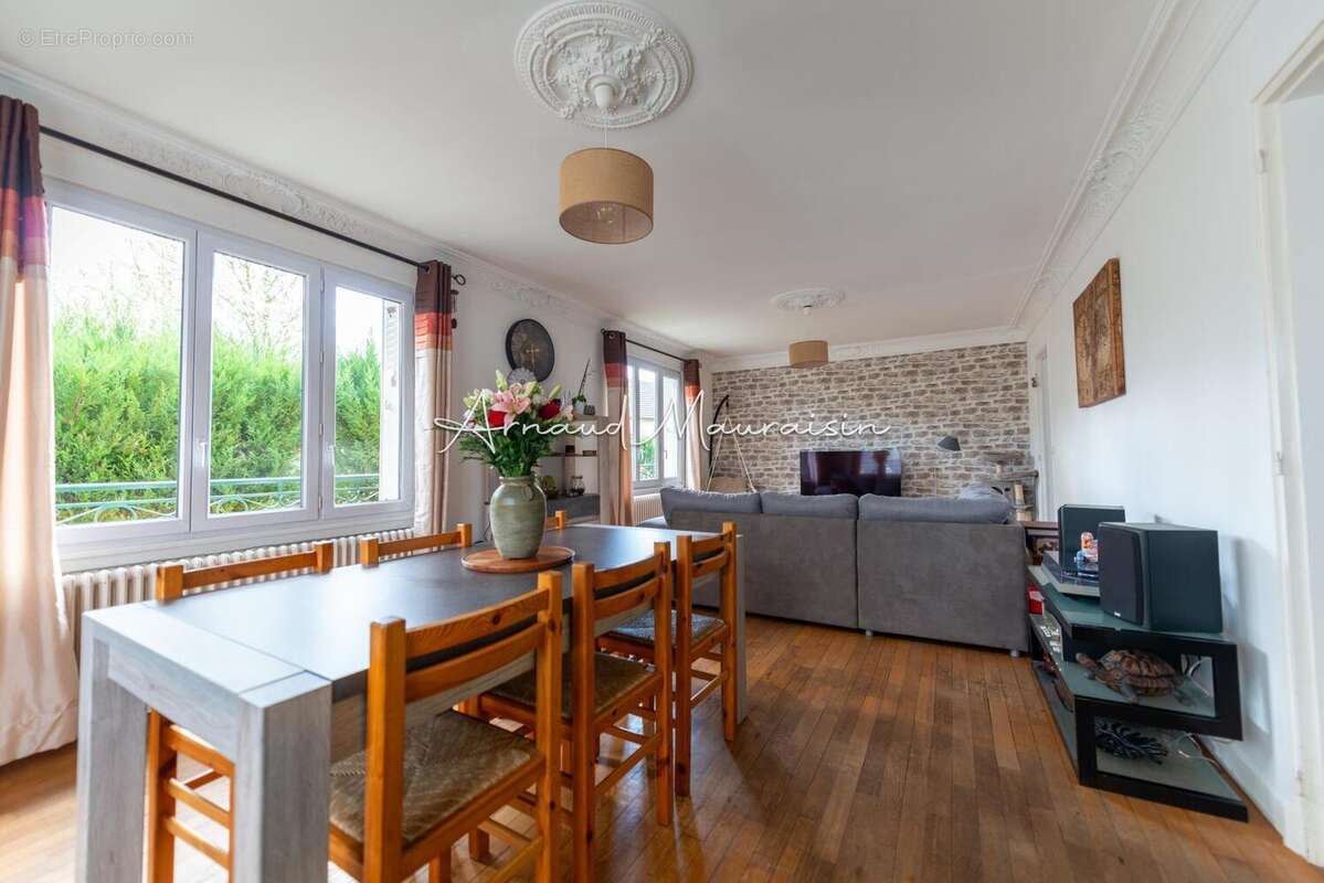 Photo 3 - Maison à PLAILLY