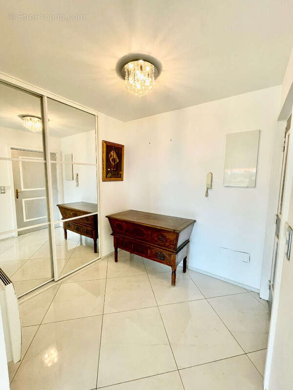 Appartement à BEAUSOLEIL