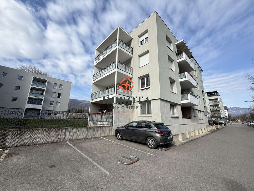 Appartement à ECHIROLLES