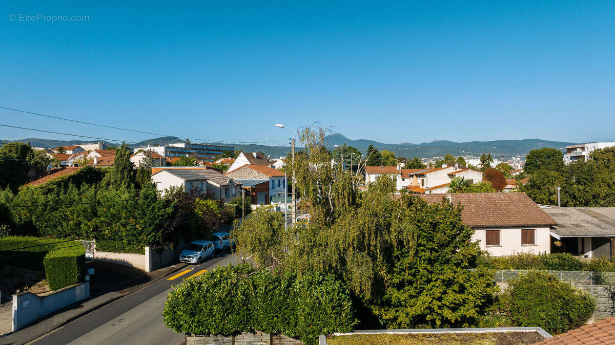 Appartement à CLERMONT-FERRAND