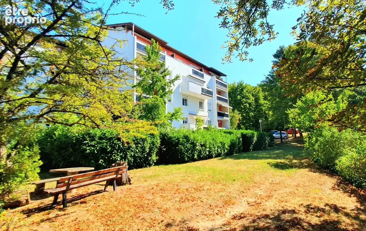 Appartement à FONTAINES-SUR-SAONE