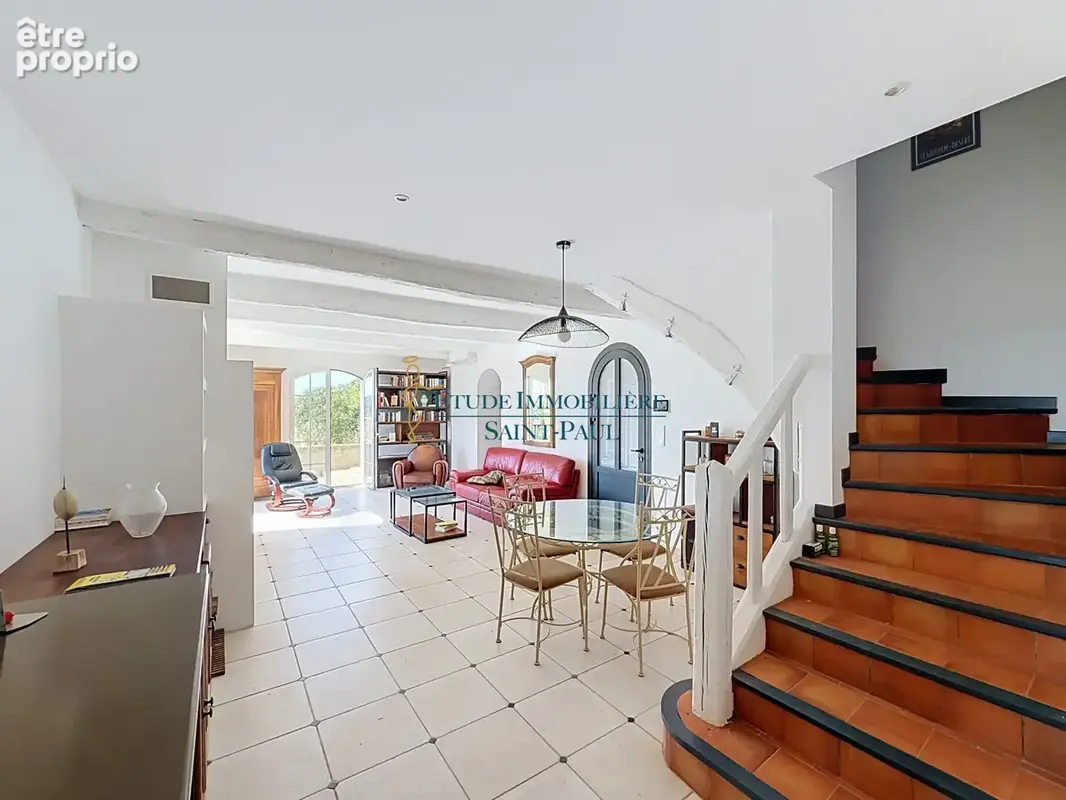 Maison 5 pièces 156 m² à vendre à Clermont-L'herault (34800) - photo 5