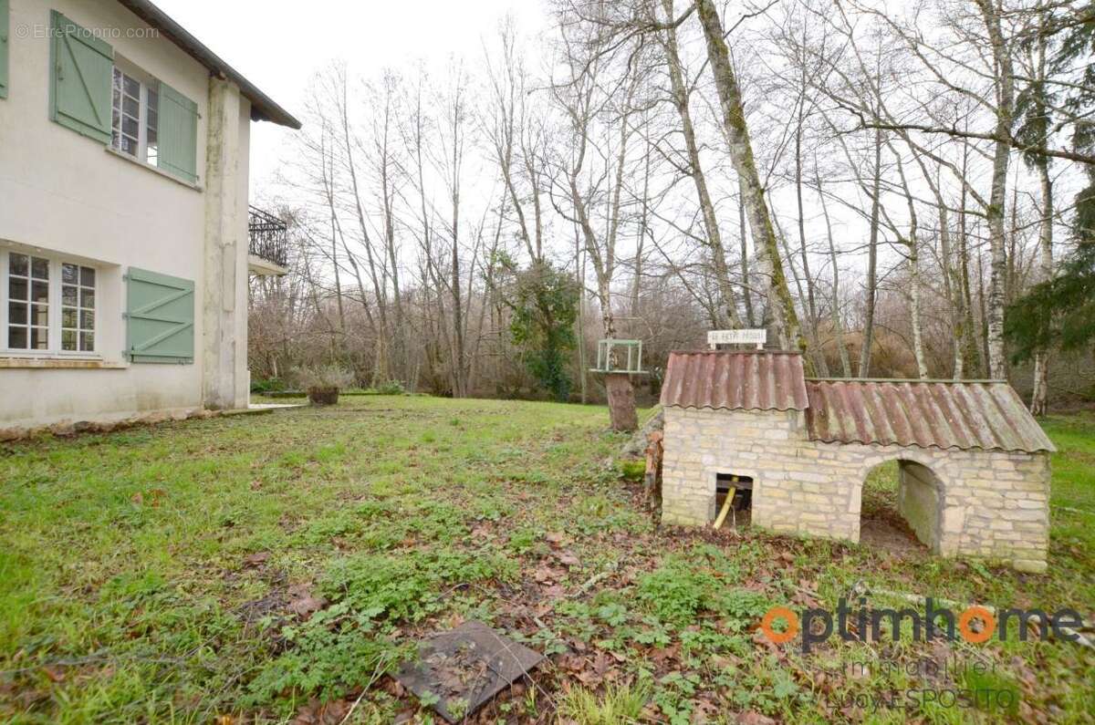 Propriété de 4 chambres au bord de la rivière à vendre - photo 27