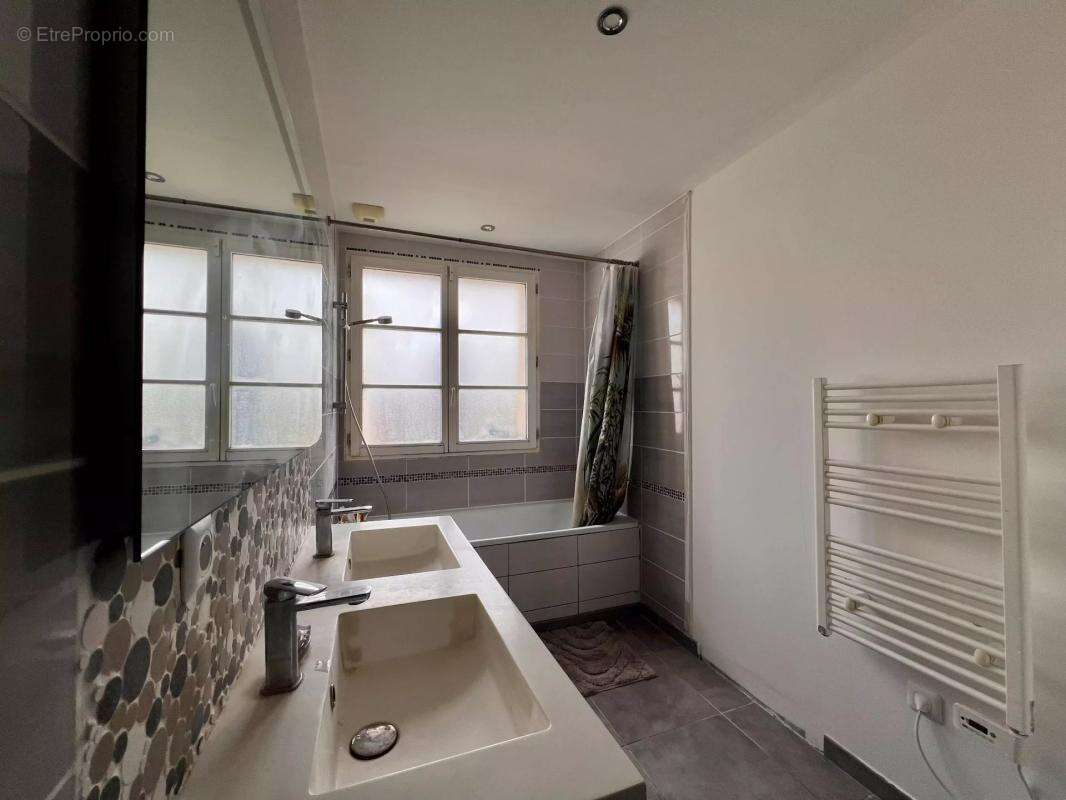 Maison à DAMMARTIN-EN-GOELE