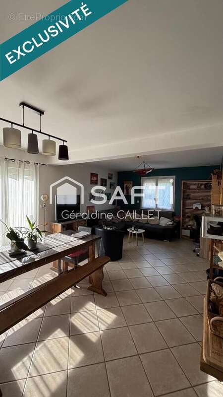 Maison 136 m² à Escoville  - photo 2