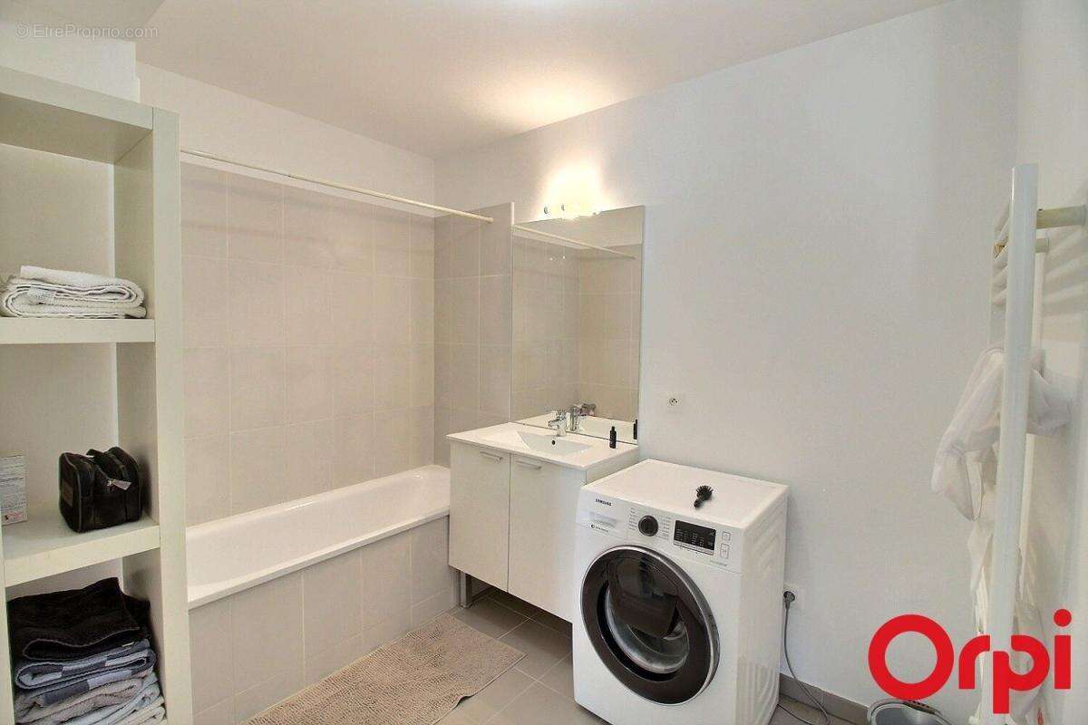 Appartement à MARSEILLE-12E